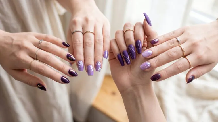 nails purple