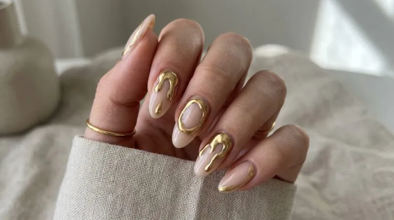 nails 2025 tendencia